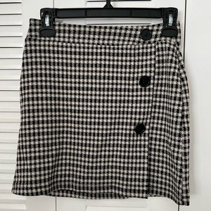 Plaid mini skirt